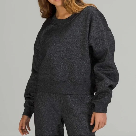 #222 NWT Lululemon Perfectly Oversized Cropped Crew *Sparkle Black Sz 12 (Rare) - Picture 1 of 9